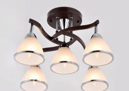 Потолочная люстра Ambrella light Traditional TR3113